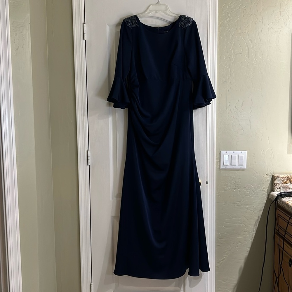 David Meister formal dress